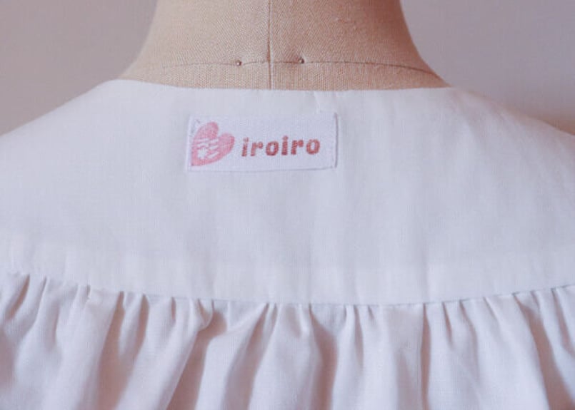 たっぷりギャザー！贅沢フリルの丸襟の付け襟【白】 | ハンドメイド