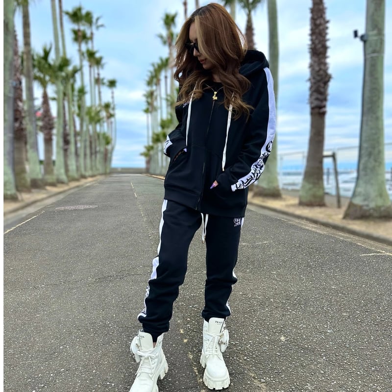 ジップアップ＆パンツオーバーサイズセットアップ | C.Marin®