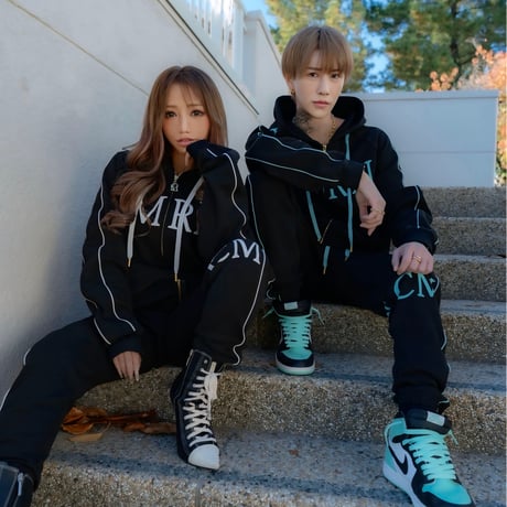 “2nd WAVE”　zipper　セットアップ
