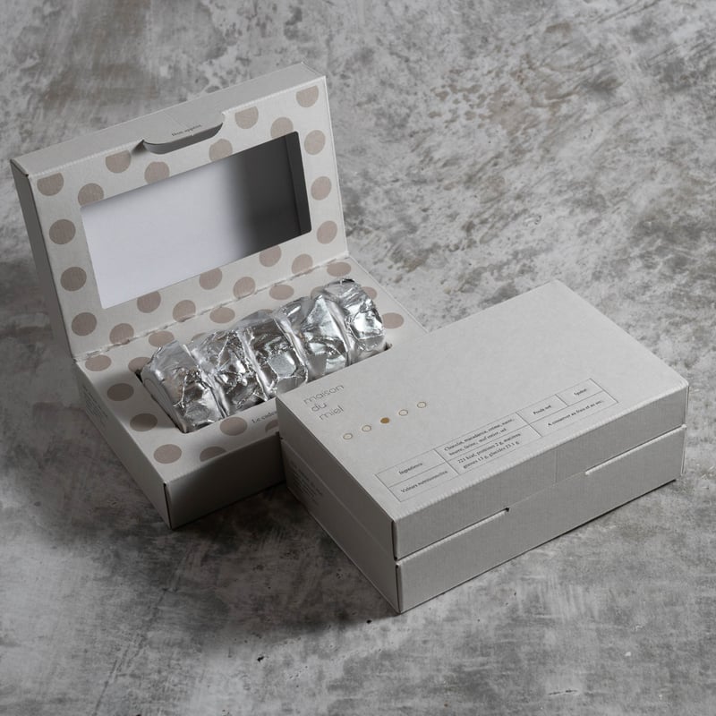 マカダミアとキャラメルのショコラサンド（5個入） | maison du miel