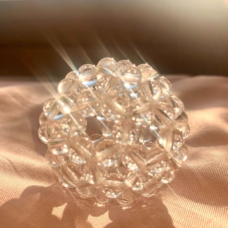 【STORES限定】(受注制作)  護身用オブジェ  水晶 5A 6ミリ  (直径4.0cm) 神聖幾何学フラーレン