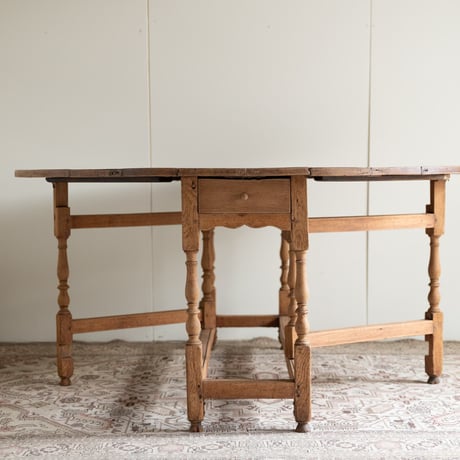 2615 butterfly table