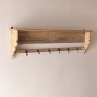 2637 Wall-mounted shelf