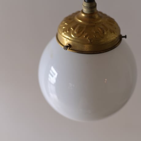 2645 Round pendant light