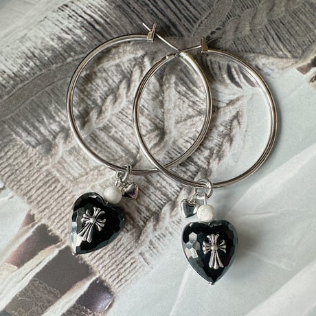 ANG l BLACKHeart hoop