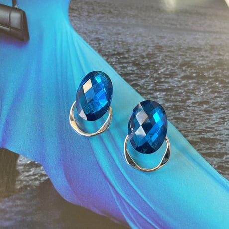 ANG l oval cut Blue silver