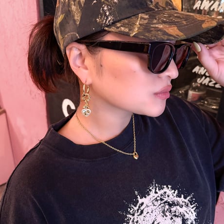 ANG l Sacred Heart Hoop Pierce