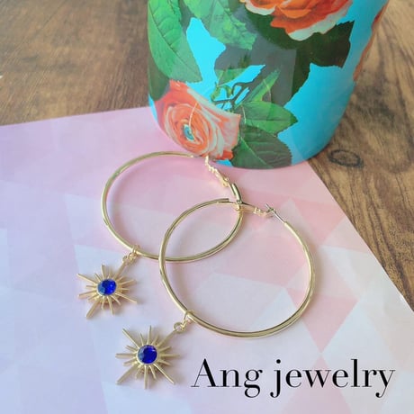 ANG l Point color sun charm