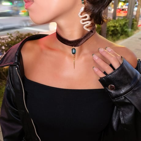 Velvet Fang Choker