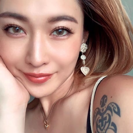 ANG l Ivory Flower Heart