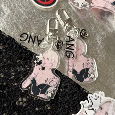 ANGGIRL BAG/KEYCHARM🥀