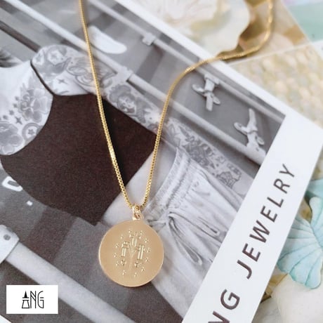 ANG l Glamorous maria coin (box chain)