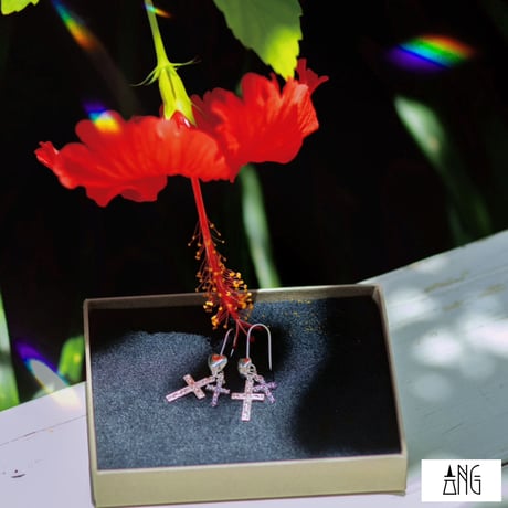 ANG l W cross crystal silver
