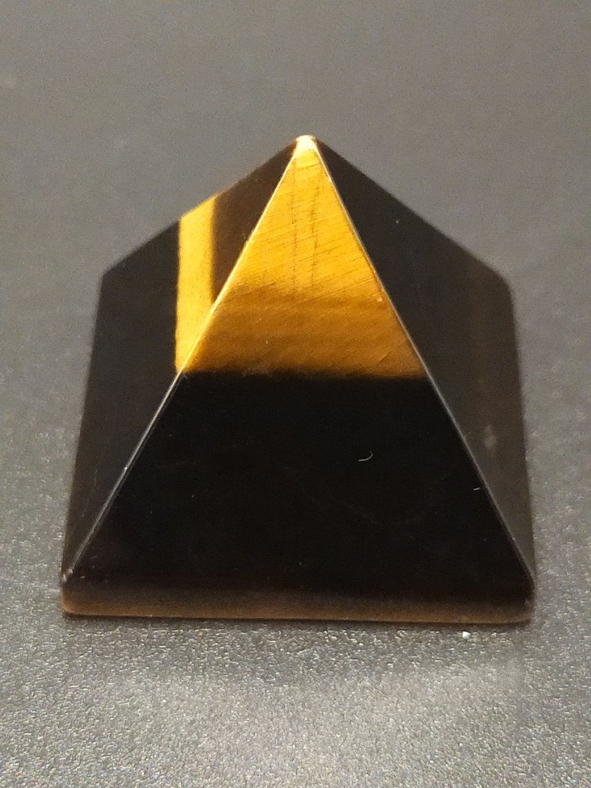 タイガーアイピラミッド♡金運No131 fit=scale-down,w=1200