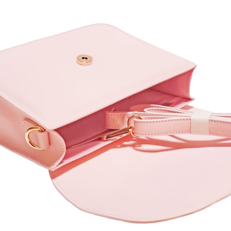 フラップショルダーバッグ/Flap shoulder bag | drops. フラップショルダーバッグ/Flap shoulder bag | drops.