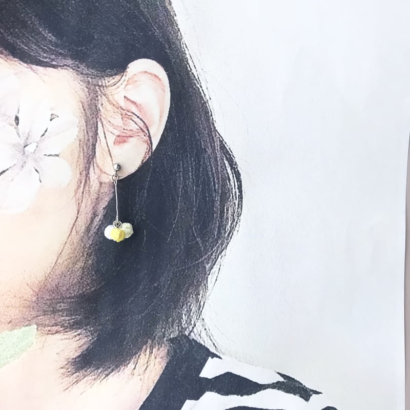 ポンポンポップピアス/イヤリング イエロー | HandmadeShop mousse