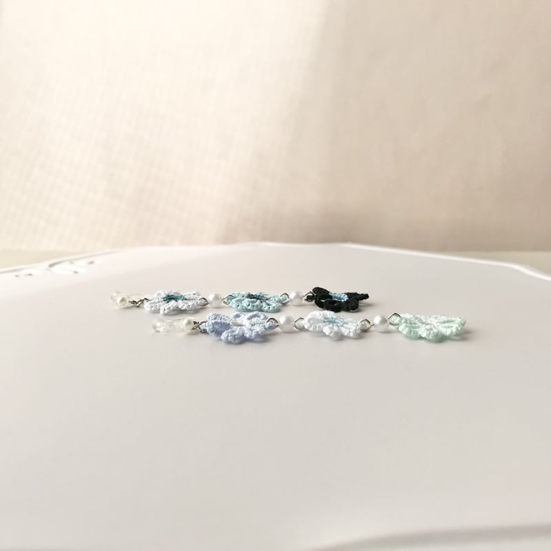 小花ピアス/イヤリング ミックスカラーバージョン 大人ブルー 