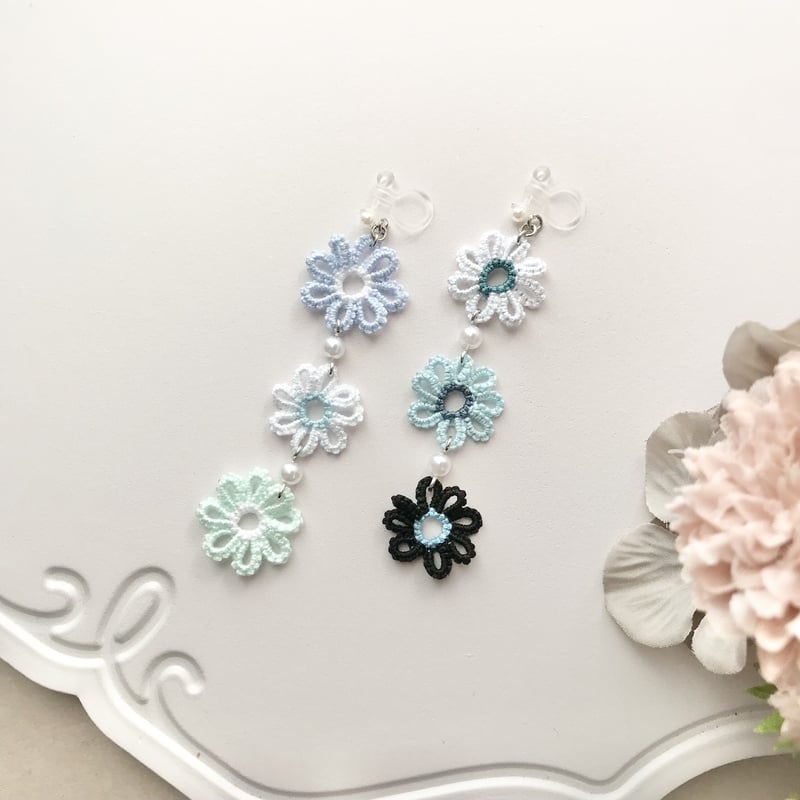 小花ピアス/イヤリング ミックスカラーバージョン 大人ブルー 