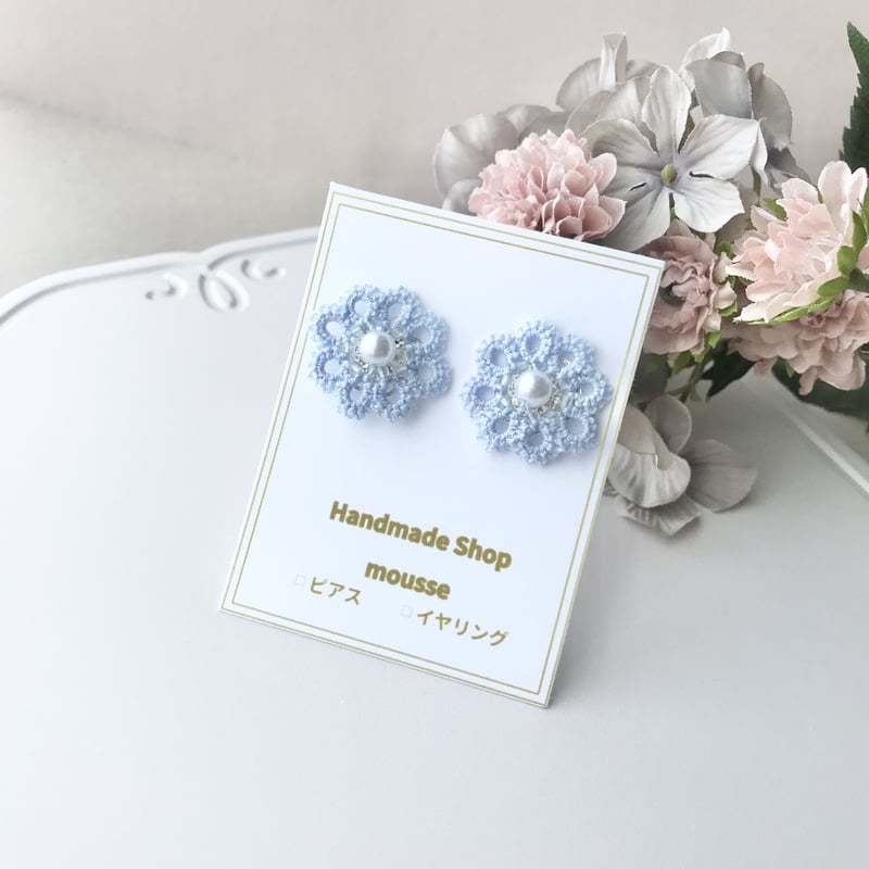 天使のピアス/イヤリング 水色 | HandmadeShop mousse（ハンドメイド