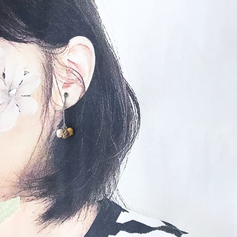 ポンポンポップピアス/イヤリング オレンジ | HandmadeShop mousse