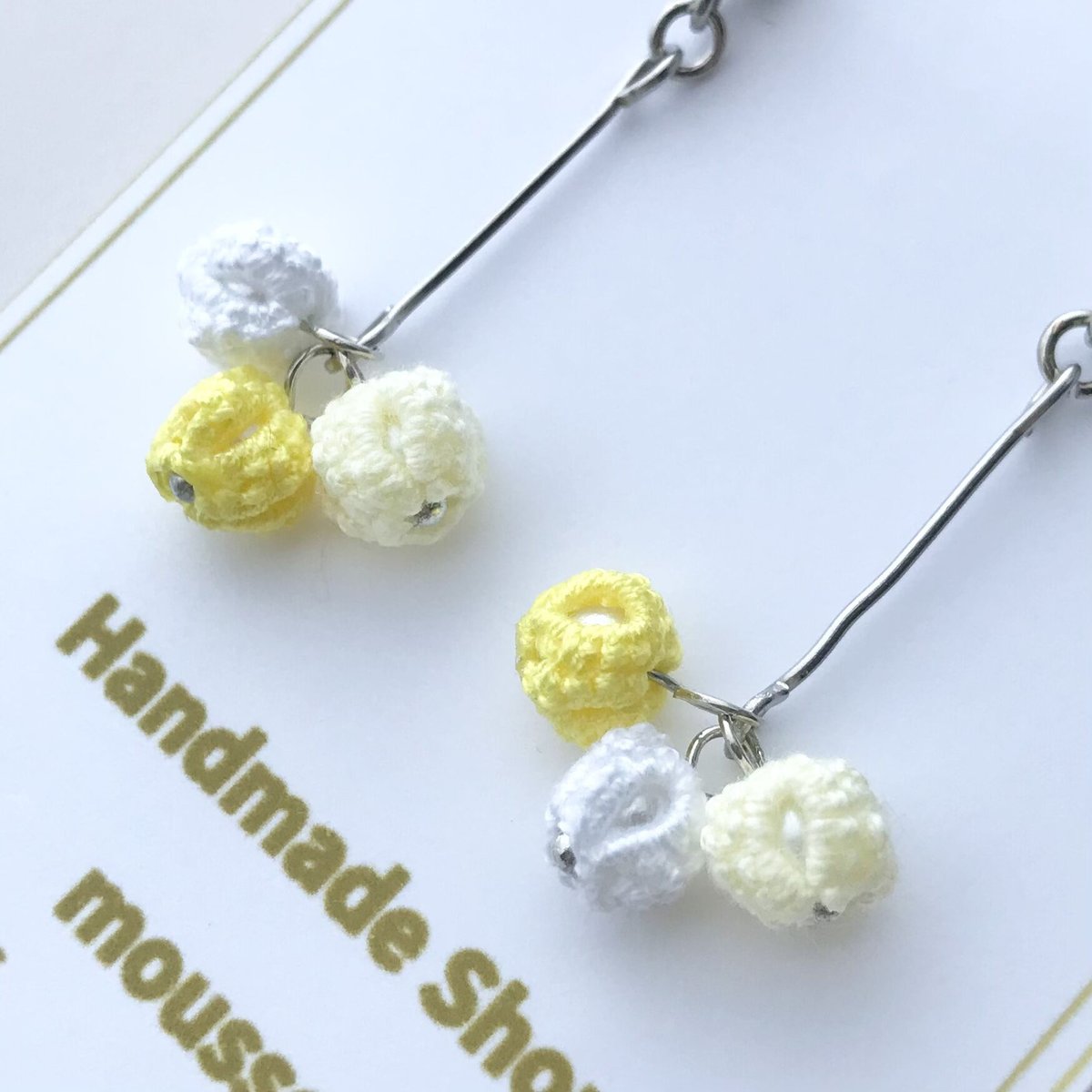 ポンポンポップピアス/イヤリング イエロー | HandmadeShop mousse 