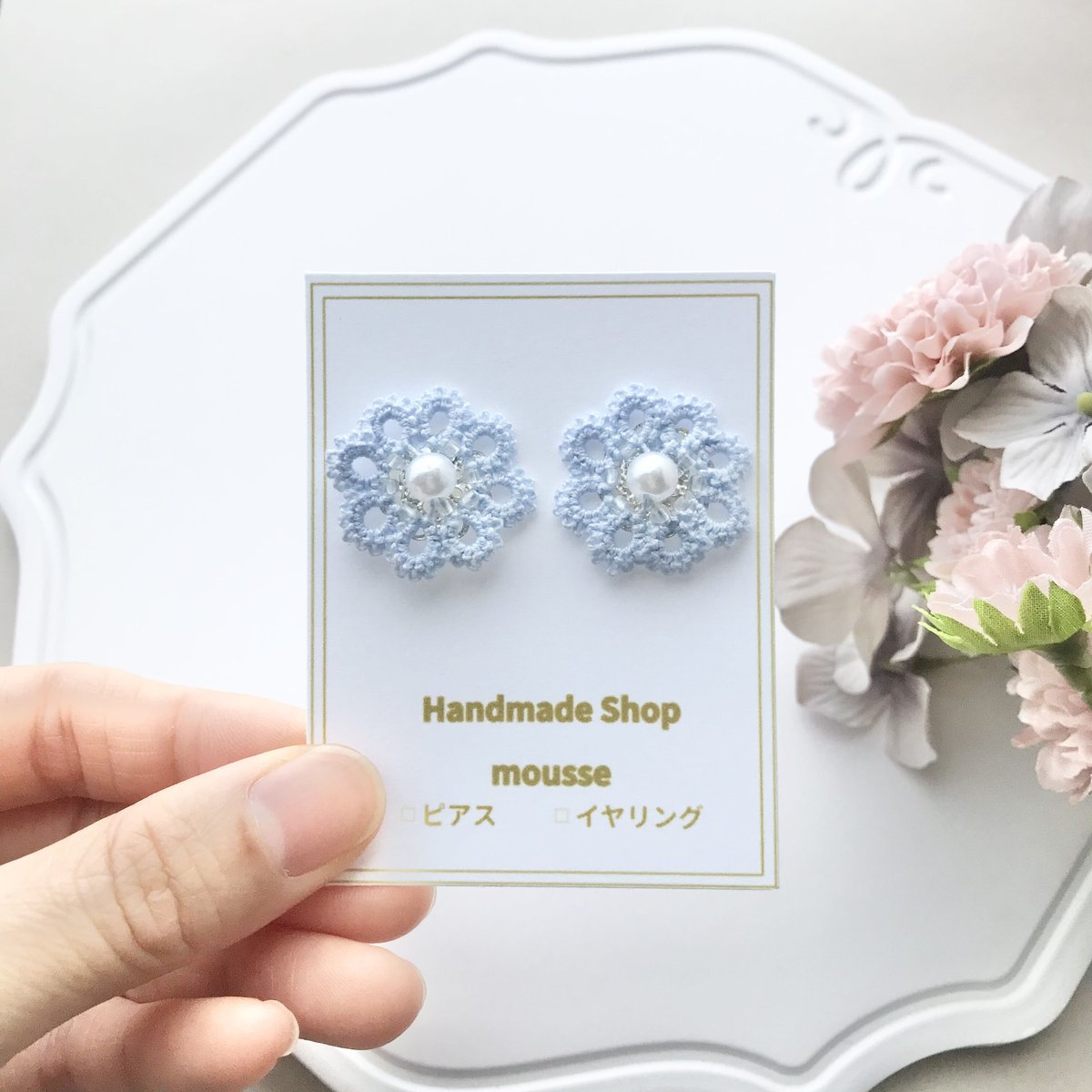 1点作品☆ 大粒菱形水色×グレーオパールピアス　イヤリングに変更可能☺︎ 天使のピアス/イヤリング 水色 | HandmadeShop mousse（ハンドメイド