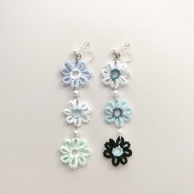 小花ピアス/イヤリング ミックスカラーバージョン 大人ブルー 