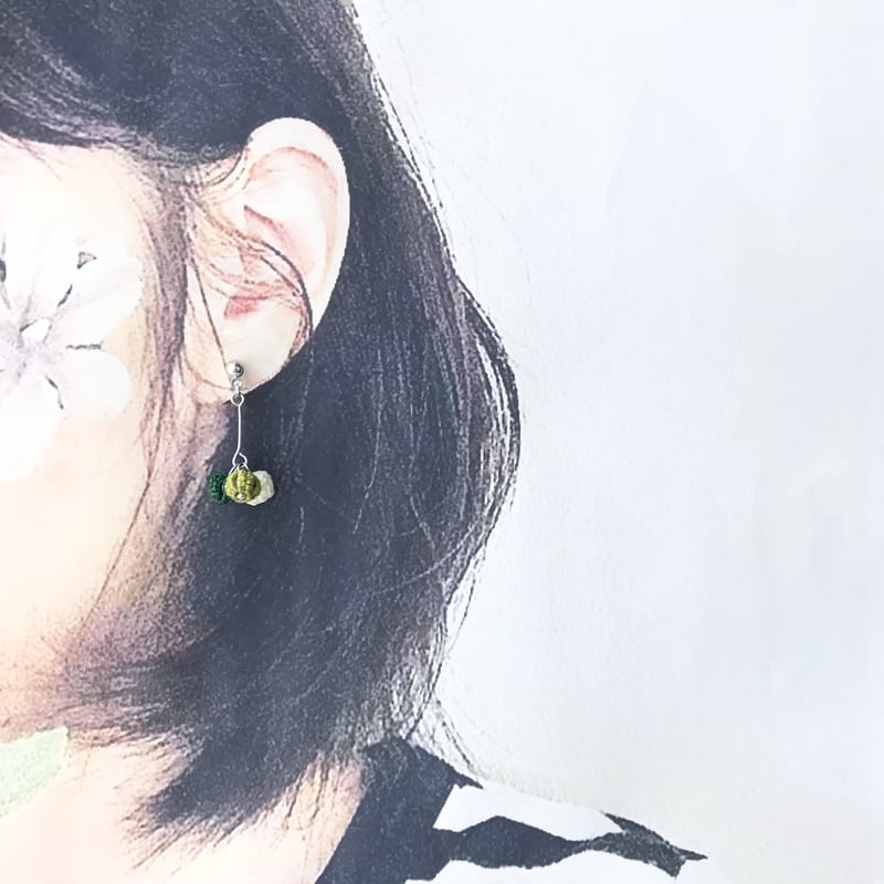 ポンポンポップピアス/イヤリング グリーン | HandmadeShop mousse