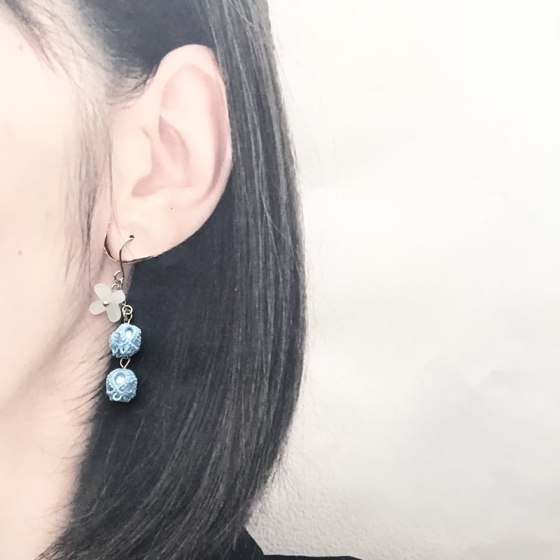 すずらんピアス/イヤリング 水色 | HandmadeShop mousse（ハンドメイド