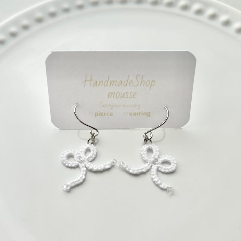 リボンピアス/イヤリング ホワイト | HandmadeShop mousse