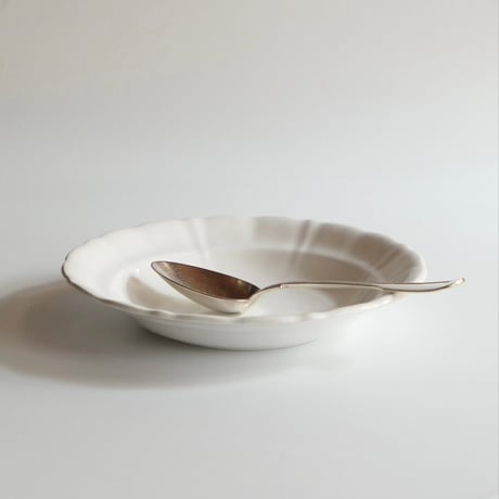 【新品未使用】限定品のため希少 AXIS paris アンティーク風皿 26cm 新品未使用】限定品のため希少 AXIS paris アンティーク風皿