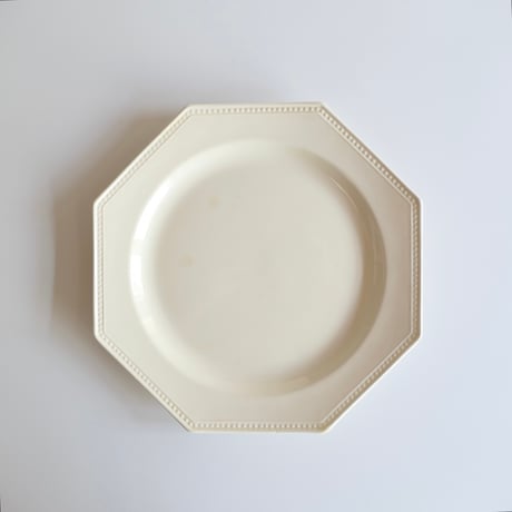 クレイユモントロー | STORES