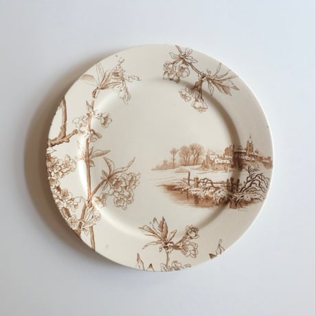 * antique plate ୨୧ ディネット 小さなお皿 ブラウン Reinette