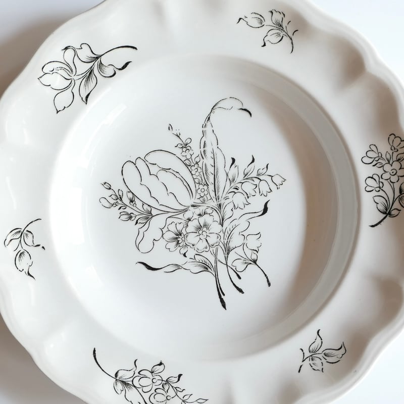 K&G Lunéville ”Vieux Strasbourg” モノクロームの花束 深皿B