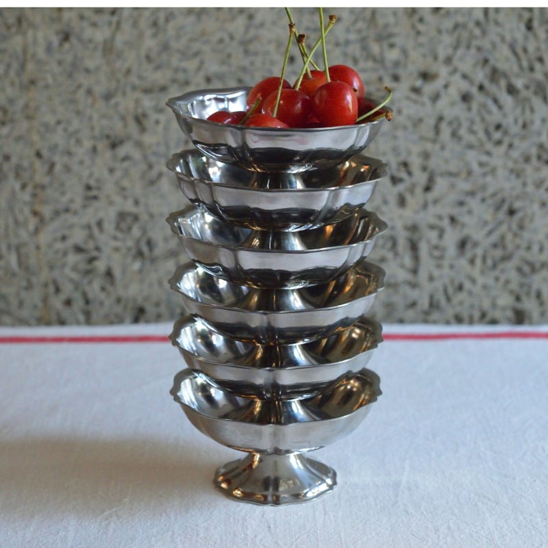 Guy Degrenne 花リムのアイスクリームカップ（70年代ヴィンテージ