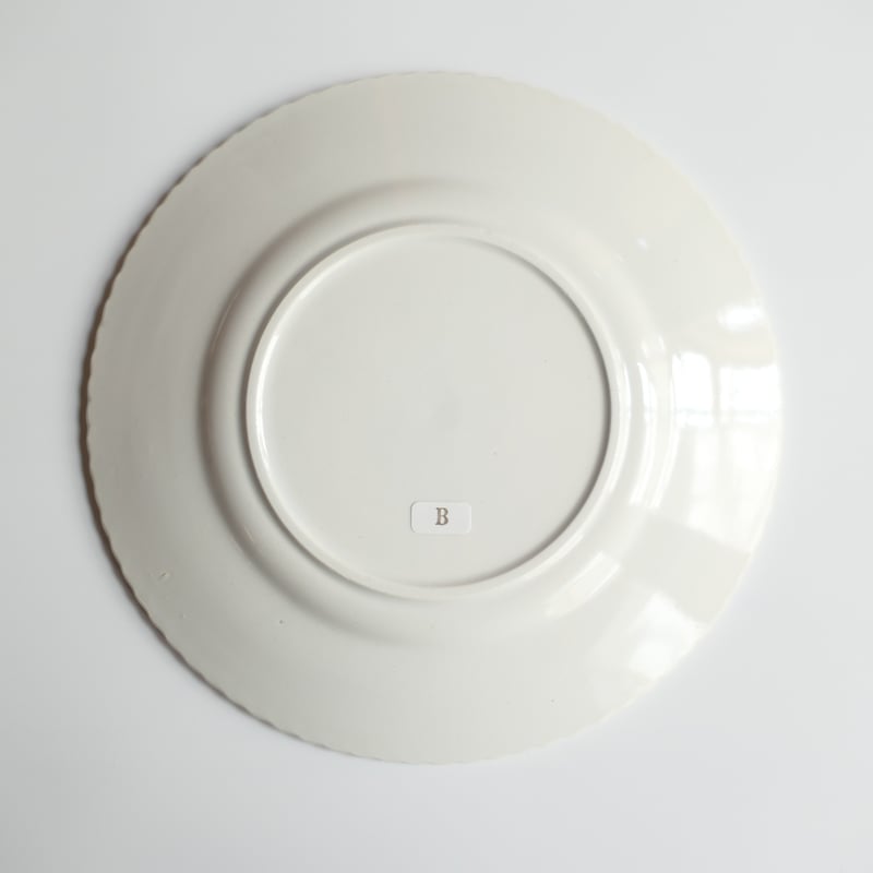 ☆K様お取り置き品／France antique 編み込みレリーフの白いデザート皿 