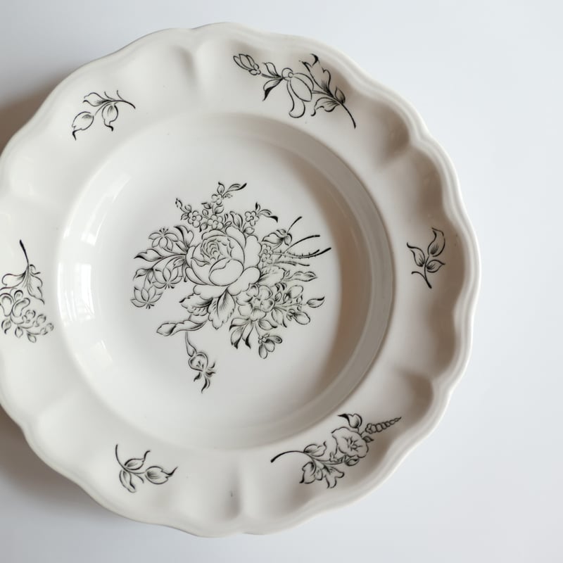 K&G Lunéville ”Vieux Strasbourg” モノクロームの花束 深皿C