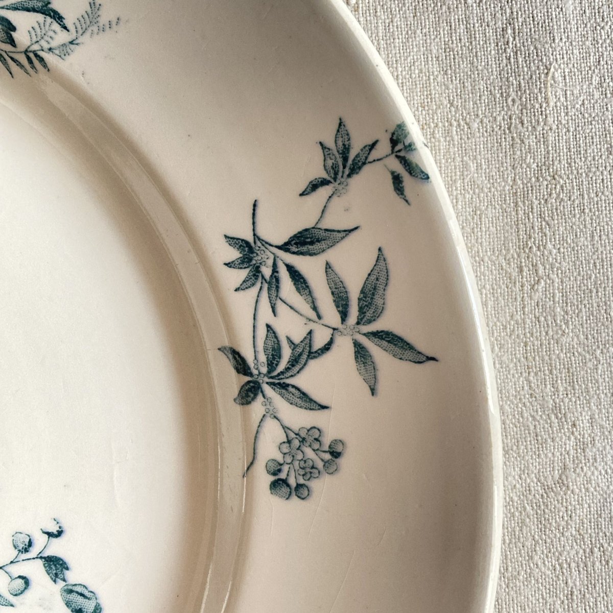 Longwy “Mignon” 小鳥と花のサービスプレート（φ29cm） | Reinette