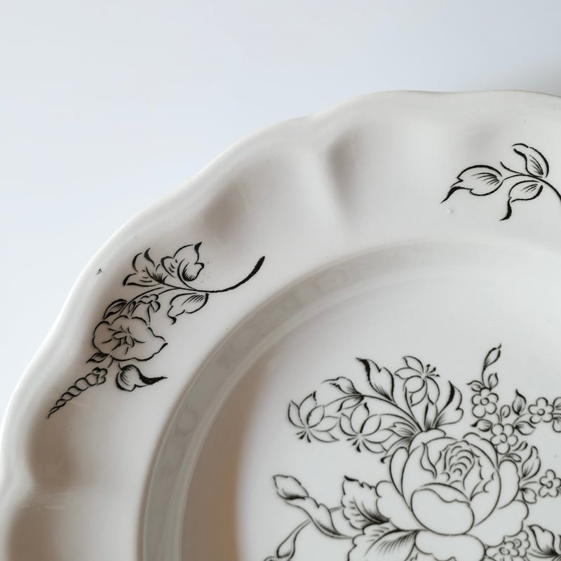 K&G Lunéville ”Vieux Strasbourg” モノクロームの花束 深皿E