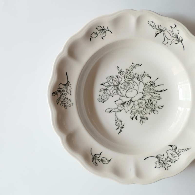 K&G Lunéville ”Vieux Strasbourg” モノクロームの花束 深皿C