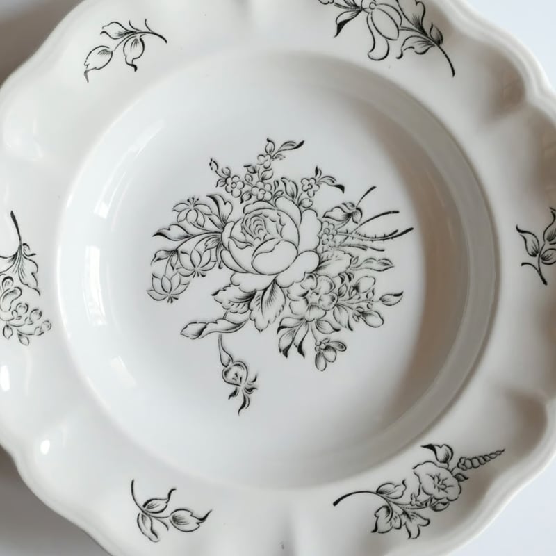 K&G Lunéville ”Vieux Strasbourg” モノクロームの花束 深皿C