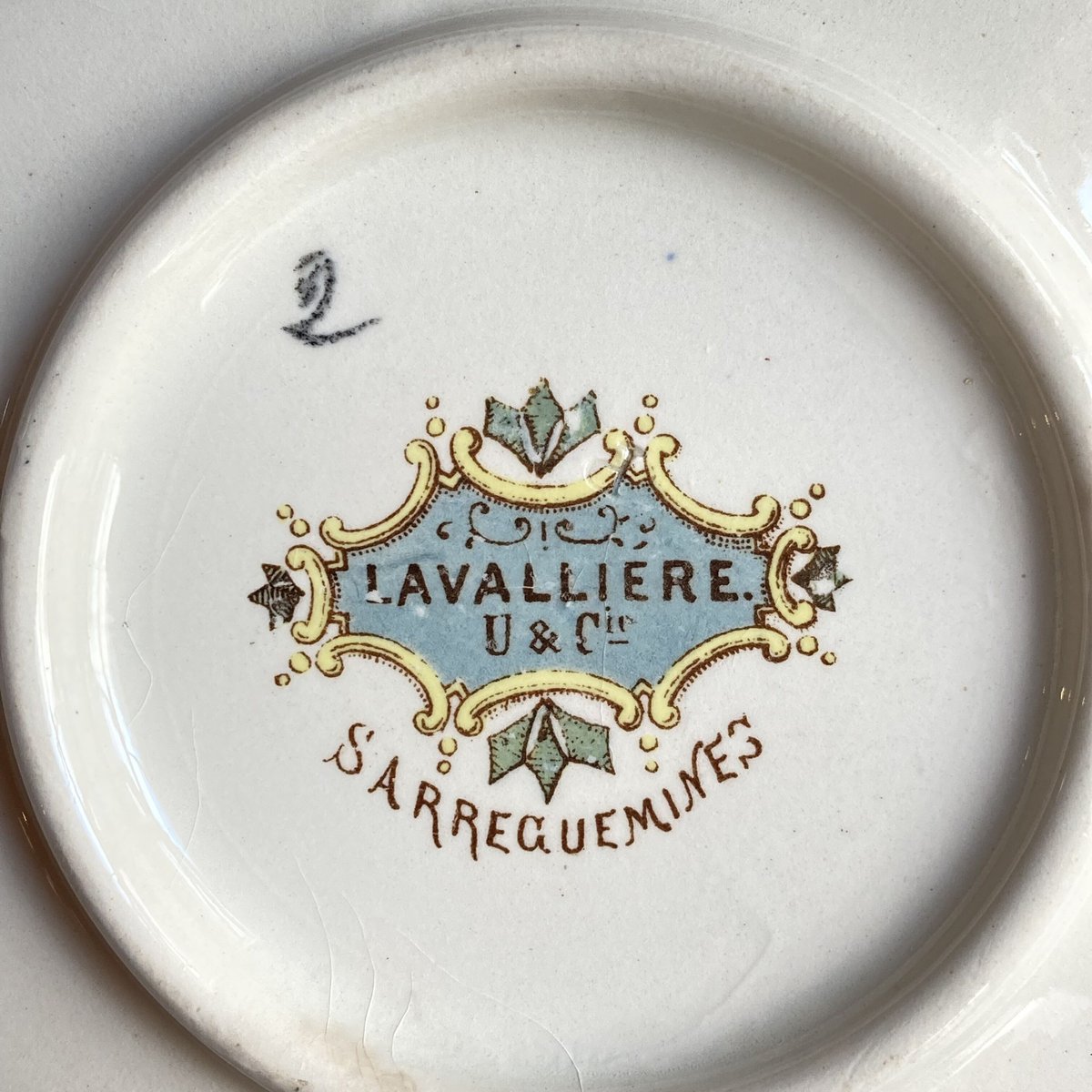 サルグミンヌ　ラヴァリエール　LAVALLIERE 大皿　　　 シェル　小皿 U&C Sarreguemines 