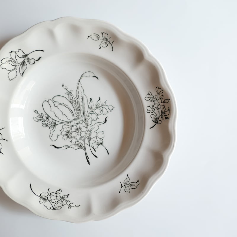 K&G Lunéville ”Vieux Strasbourg” モノクロームの花束 深皿B