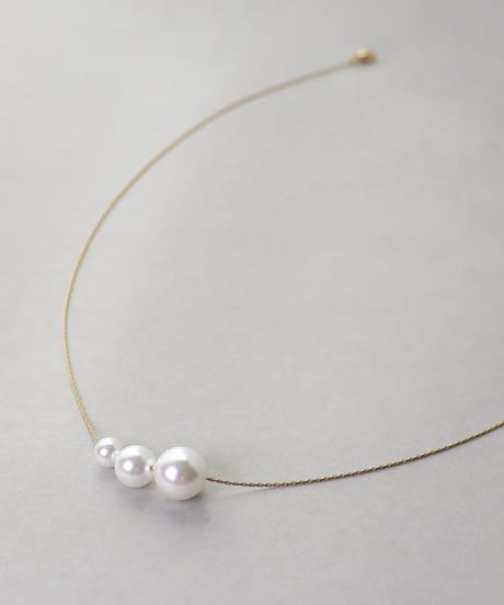 金属アレルギー対応「ieLS」ステンレス　シェルパール/イミテーションターコイズ　ネックレス