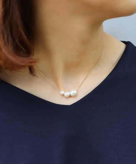 金属アレルギー対応「ieLS」ステンレス　シェルパール/イミテーションターコイズ　ネックレス
