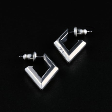 QUAD PIERCE