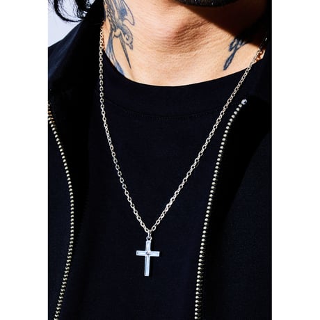 STUDS CROSS REVERSE TOP