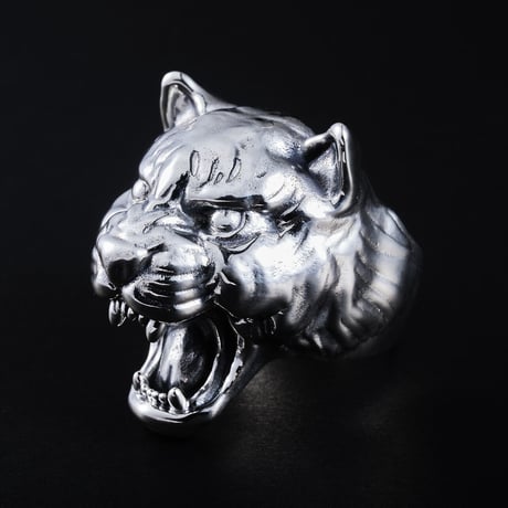 BASS TIGER RING