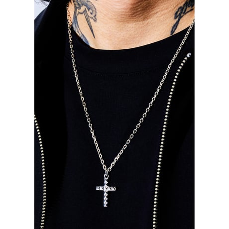 STUDS CROSS REVERSE TOP