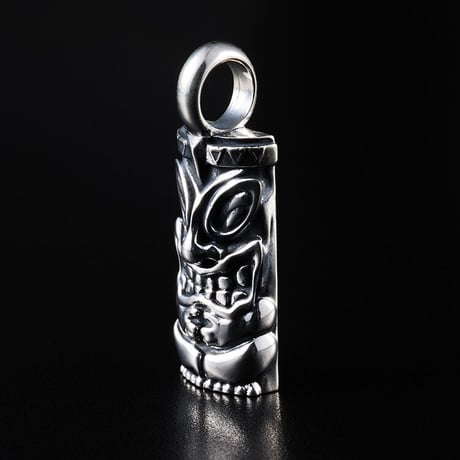 FREE YOUR MIND TIKI CHARM
